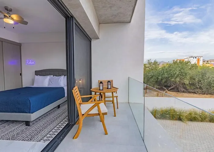 Endless Summer - Award Winning 2Bed 2Bath Condo - Heated Rooftop Pool With Ocean Views - Gym - 5Min Walk To Beach - Fiber Internet - Sleeps 6 Holiday home *