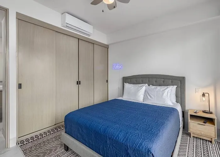 Endless Summer - Award Winning 2Bed 2Bath Condo - Heated Rooftop Pool With Ocean Views - Gym - 5Min Walk To Beach - Fiber Internet - Sleeps 6 * Cabo San Lucas