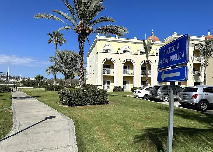 Ferienhaus Endless Summer - Award Winning 2bed 2bath - Heated Rooftop Pool With Ocean Views - Gym - 5min Walk To - Fiber Internet - Sleeps 6 Cabo San Lucas